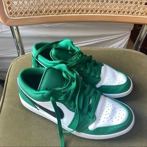 Green low Jordans